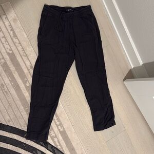 Abercrombie Men’s Linen Pants - Black / Small